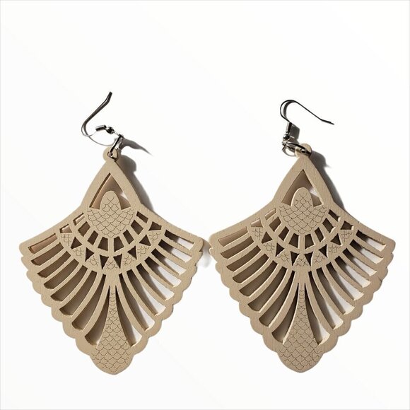 Bohemian Wooden Drop Lightweight Earrings - Picture 1 of 3